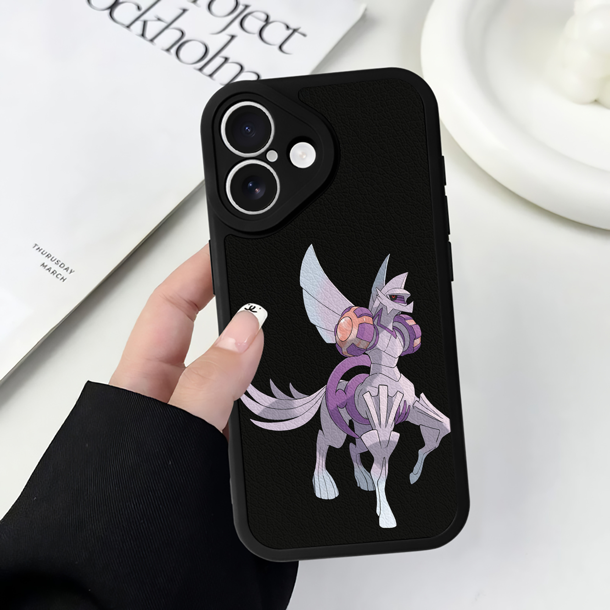 （画像用） ポケットモンスター Pokémon 【iPhone 16シリーズ対応】シリコンスマホケース（レザー調） 材質：シリコン